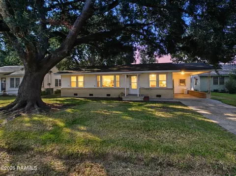 104 Romero St, Youngsville, LA 70592