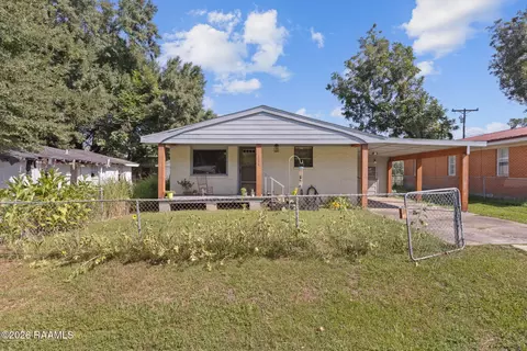 104 Kris Dr, Lafayette, LA 70501
