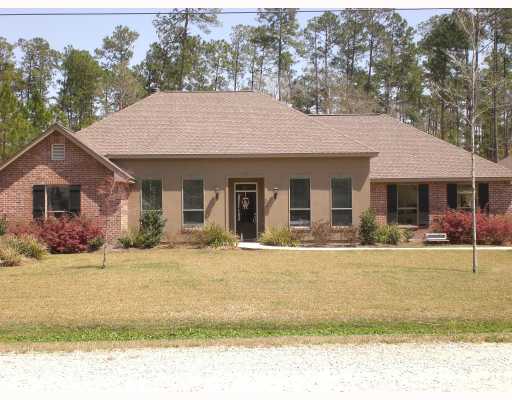 214 Stephanie Ln, Covington, LA 70435 photo 1