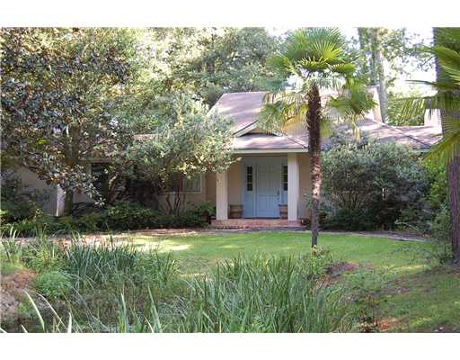 221 Pinecrest Dr, Covington, LA 70433 photo 1