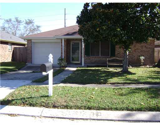3248 Castle Dr, Kenner, LA 70065 photo 1