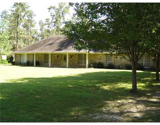 12 Greenbriar Dr, Covington, LA 70433 photo 1
