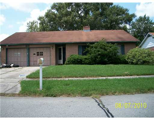 203 Bishops Dr, Slidell, LA 70458 photo 1