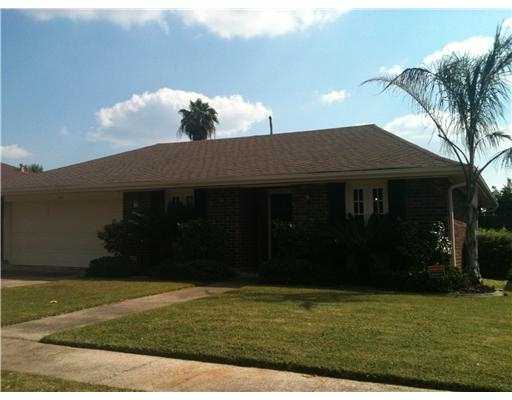 2145 Hampton Dr, Harvey, LA 70058 photo 1