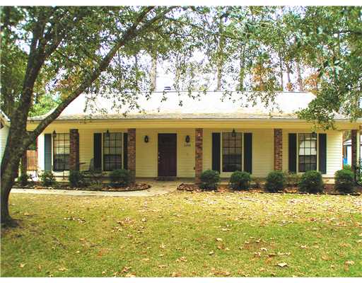 2206 Tortoise Dr, Mandeville, LA 70448 photo 1