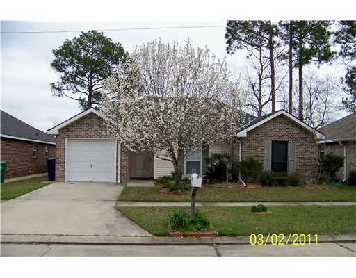 376 E Suncrest Lp, Slidell, LA 70458 photo 1