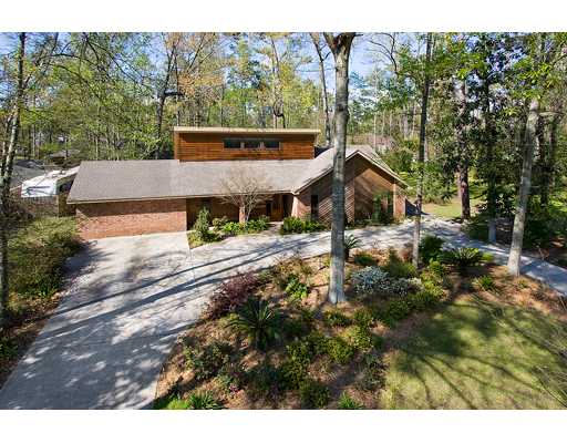 221 Devon Dr, Mandeville, LA 70448 photo 1