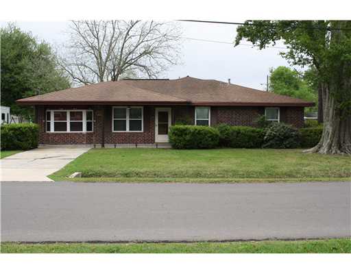 229 Davis Dr, Luling, LA 70070 photo 1