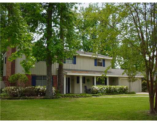 129 Dona St, Mandeville, LA 70448 photo 1