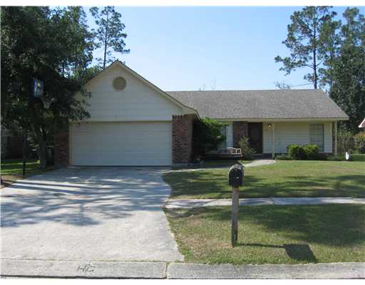 439 Pine Cone Ln, Slidell, LA 70458 photo 1