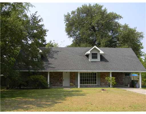 3622 Joyce Dr, Mandeville, LA 70448 photo 1