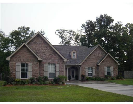 176 Chantilly Lp, Pearl River, LA 70452 photo 1