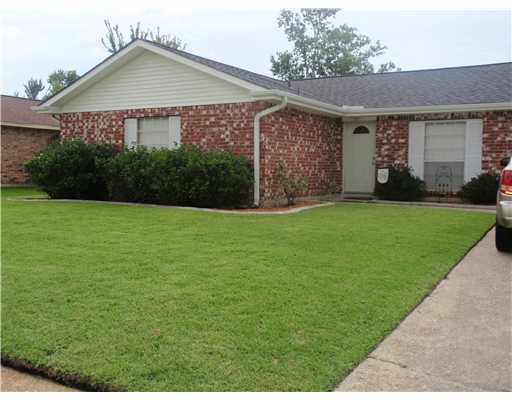 225 Brian Dr, Slidell, LA 70458 photo 1