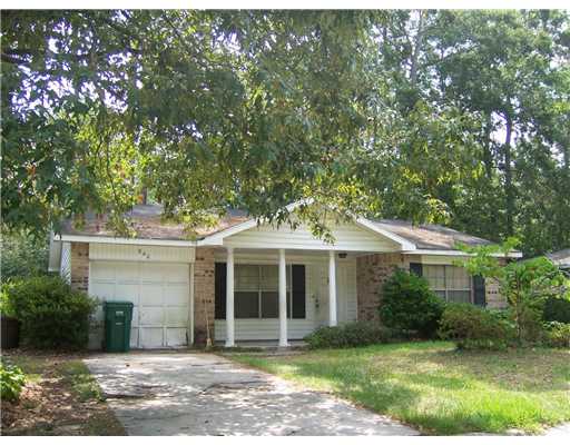 240 Forest Loop Dr, Mandeville, LA 70471 photo 1