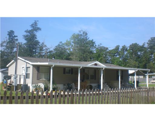 26048 E Beech St, Lacombe, LA 70445 photo 1