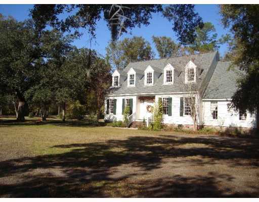 126 Chamale Dr, Slidell, LA 70460 photo 1
