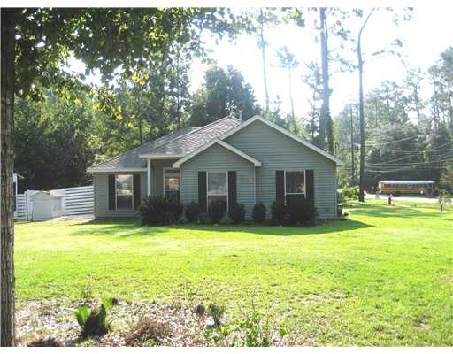2041 Mcgrain St, Mandeville, LA 70448 photo 1