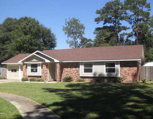 312 Clover Dr, Slidell, LA 70458 photo 1