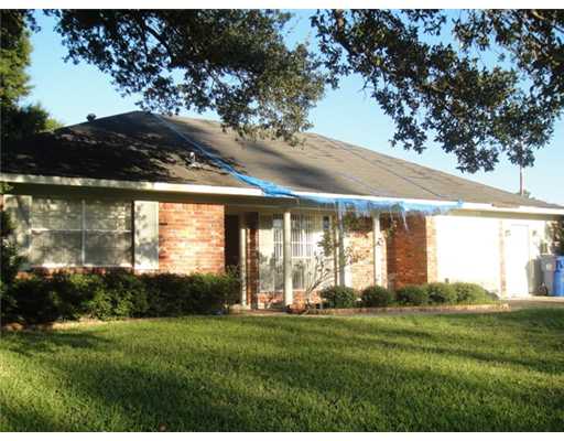 200 Normandy Dr, Slidell, LA 70458 photo 1