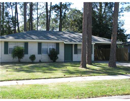 271 Cardinal Dr, Slidell, LA 70458 photo 1