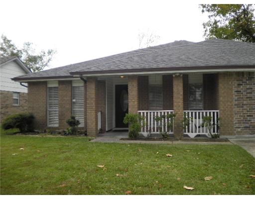 4029 Post Dr, Harvey, LA 70058 photo 1