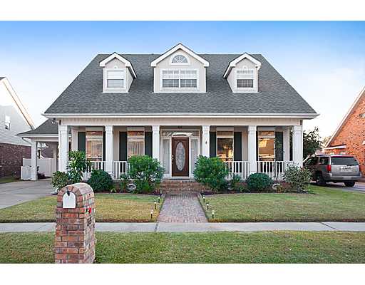 35 Granada Dr, Kenner, LA 70065 photo 1