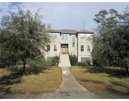 498 E Chase Ct, Mandeville, LA 70448 photo 1