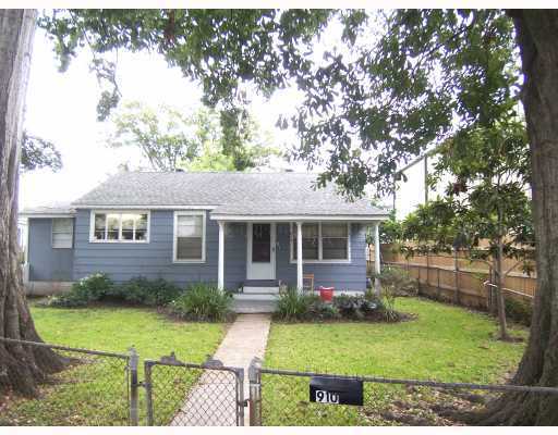 910 Moisant St, Kenner, LA 70062 photo 1