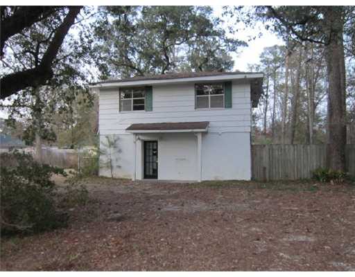 2025 Dupard St, Mandeville, LA 70448 photo 1