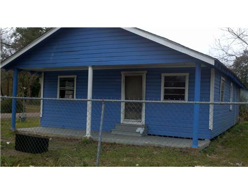 320 3rd St, Amite, LA 70422 photo 1