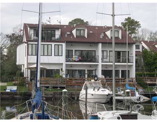 307 Jackson St, Mandeville, LA 70448 photo 1