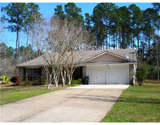 102 Honeysuckle Dr, Covington, LA 70433 photo 1