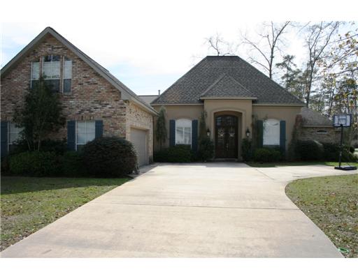 843 River Oaks Dr, Covington, LA 70433 photo 1
