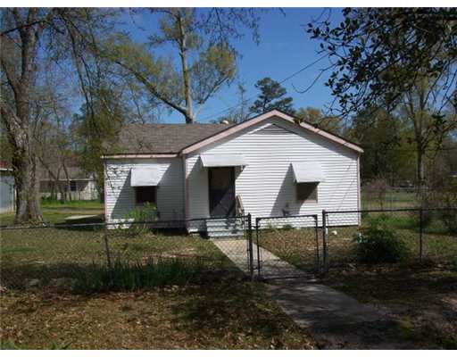 1936 Grace Dr, Slidell, LA 70458 photo 1