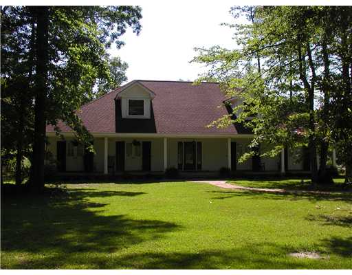 107 Doubloon Dr, Slidell, LA 70461 photo 1