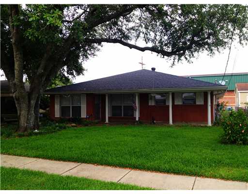 1330 Third St, Lutcher, LA 70071 photo 1