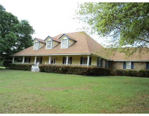 19304 Kenzie Rd, Covington, LA 70435 photo 1