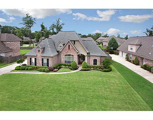 239 Delta Dr, Mandeville, LA 70448 photo 1