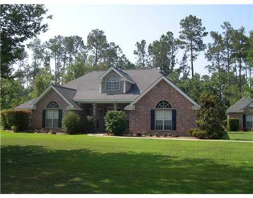 320 Independence Dr, Mandeville, LA 70471 photo 1