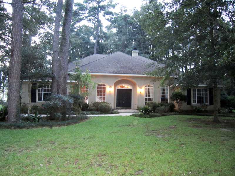 210 Bigner Rd, Mandeville, LA 70471 photo 1