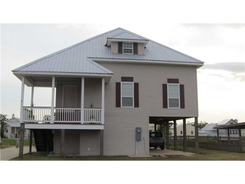 17170 Tuchulas Dr, Springfield, LA 70462 photo 1
