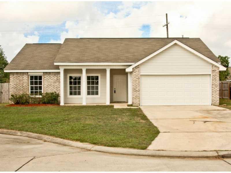 1312 Denmark Ct, Slidell, LA 70461 photo 1