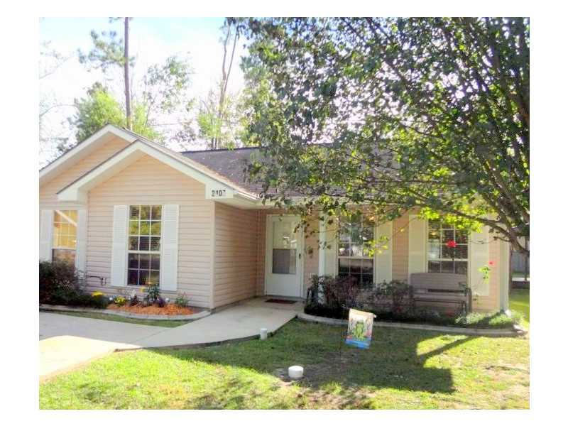 2107 Crane St, Slidell, LA 70460 photo 1
