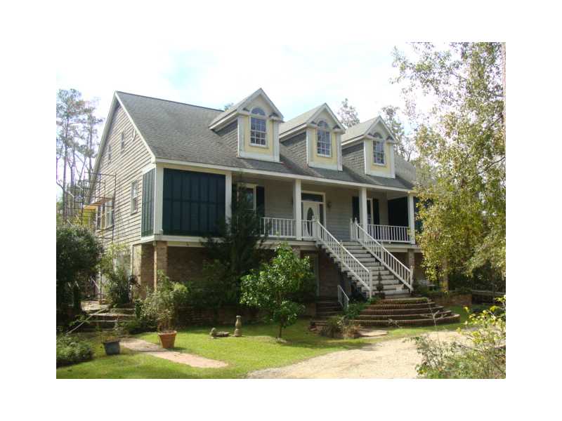 113 Doubloon Dr, Slidell, LA 70461 photo 1