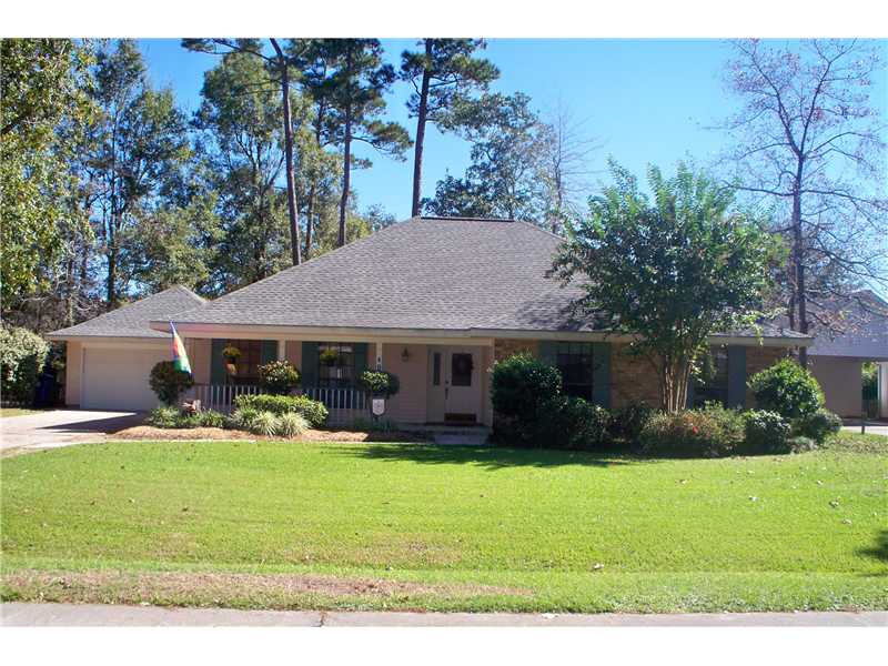 402 Trinity Ln, Mandeville, LA 70471 photo 1