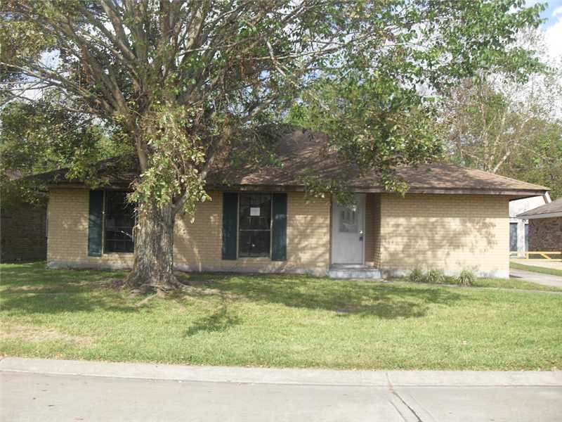 131 Ormond Meadows Dr, Destrehan, LA 70047 photo 1