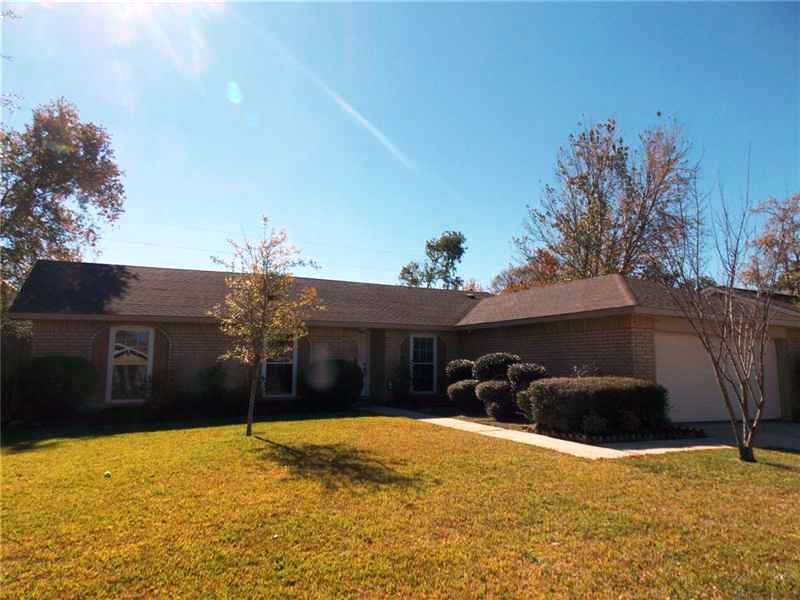 229 Scott Dr, Slidell, LA 70458 photo 1
