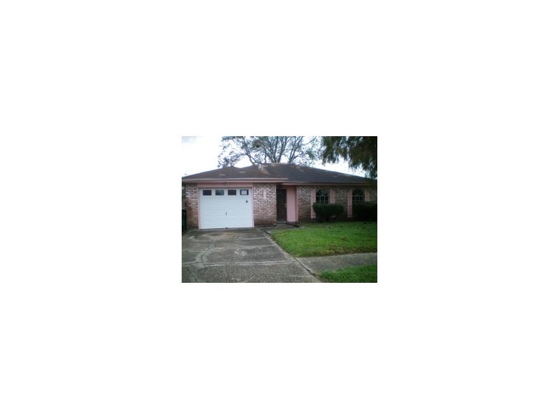 820 Cameron Ct, Kenner, LA 70065 photo 1