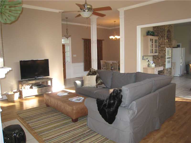 1744 Logan Ln, Mandeville, LA 70448 photo 1