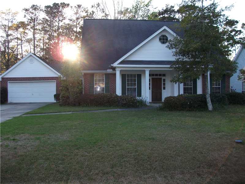 600 Casey Dr, Mandeville, LA 70471 photo 1